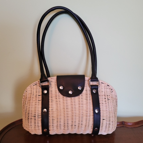 Lux de Ville Romeo Hard Wicker Shoulder Bag  NWT - Picture 2 of 5